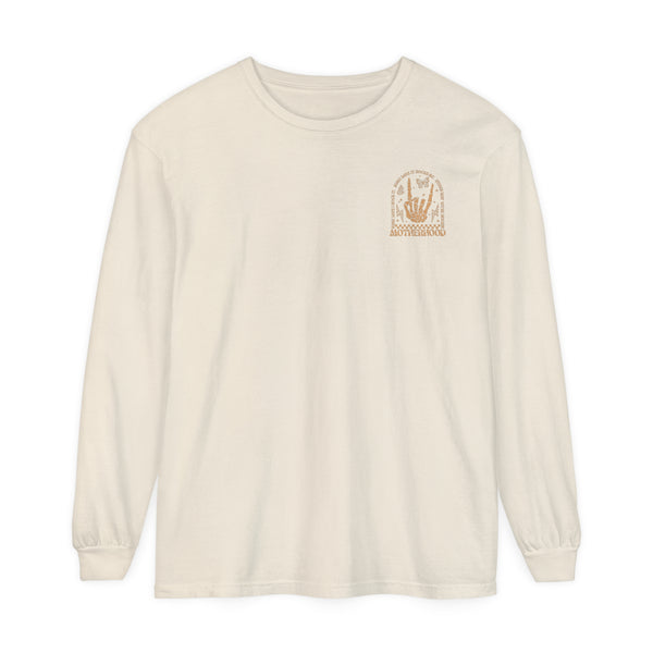 Motherhood Comfort Colors Unisex Garment-dyed Long Sleeve T-Shirt