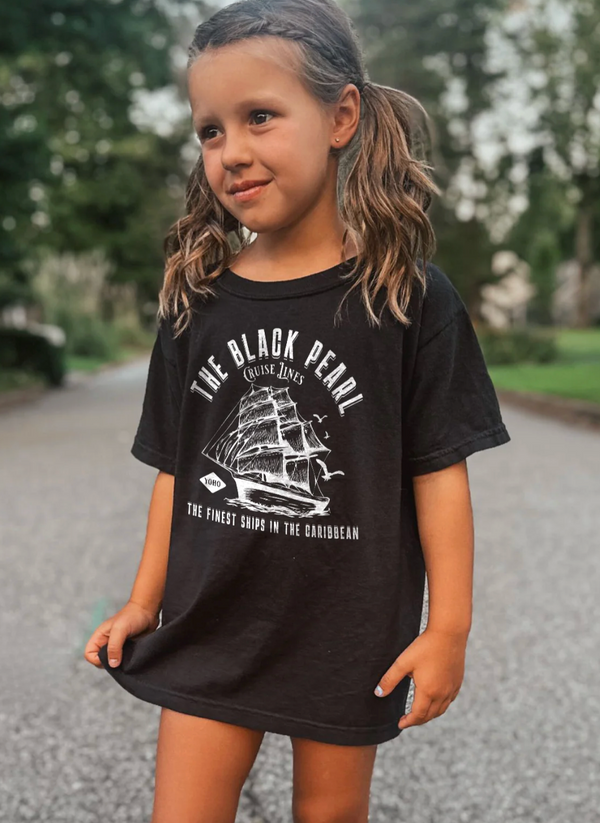 Black Pearl Cruise Lines Comfort Colors Youth Midweight Tee